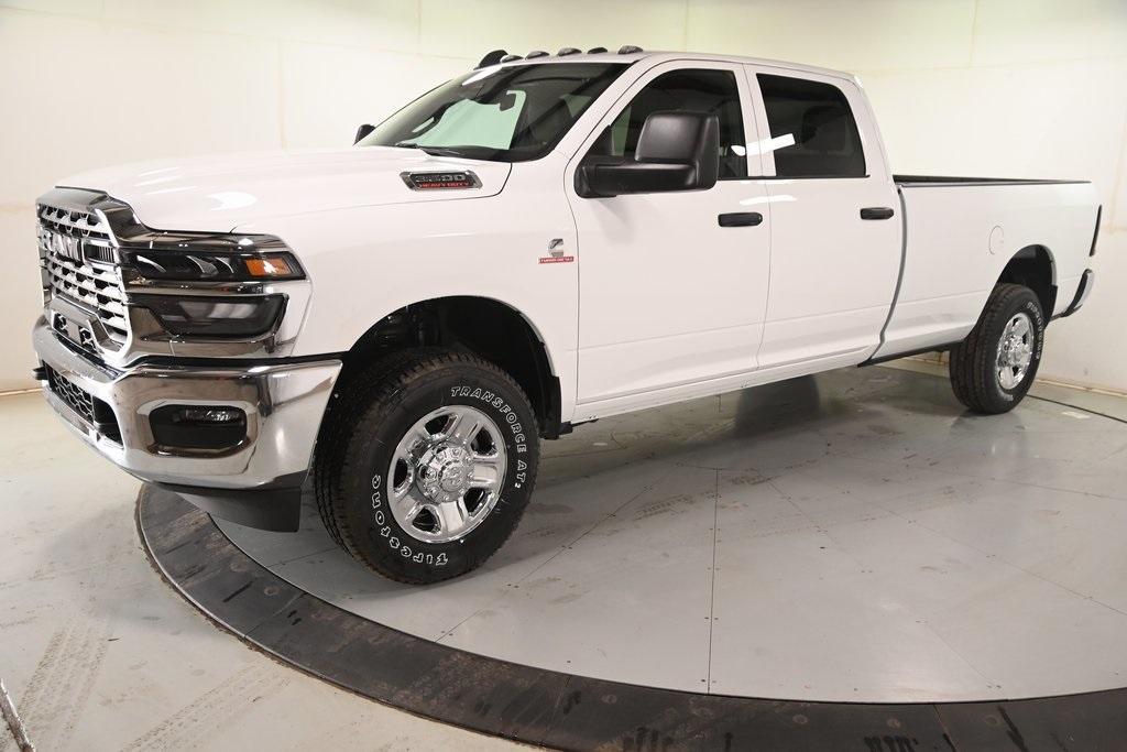 new 2025 Ram 3500 car, priced at $66,430