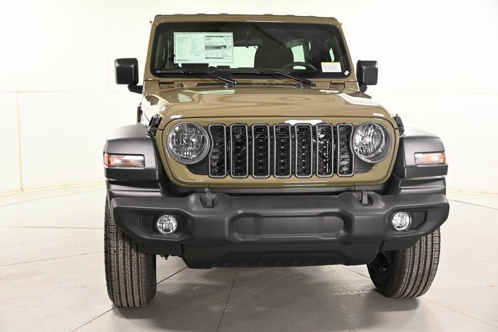 new 2025 Jeep Wrangler car, priced at $41,867