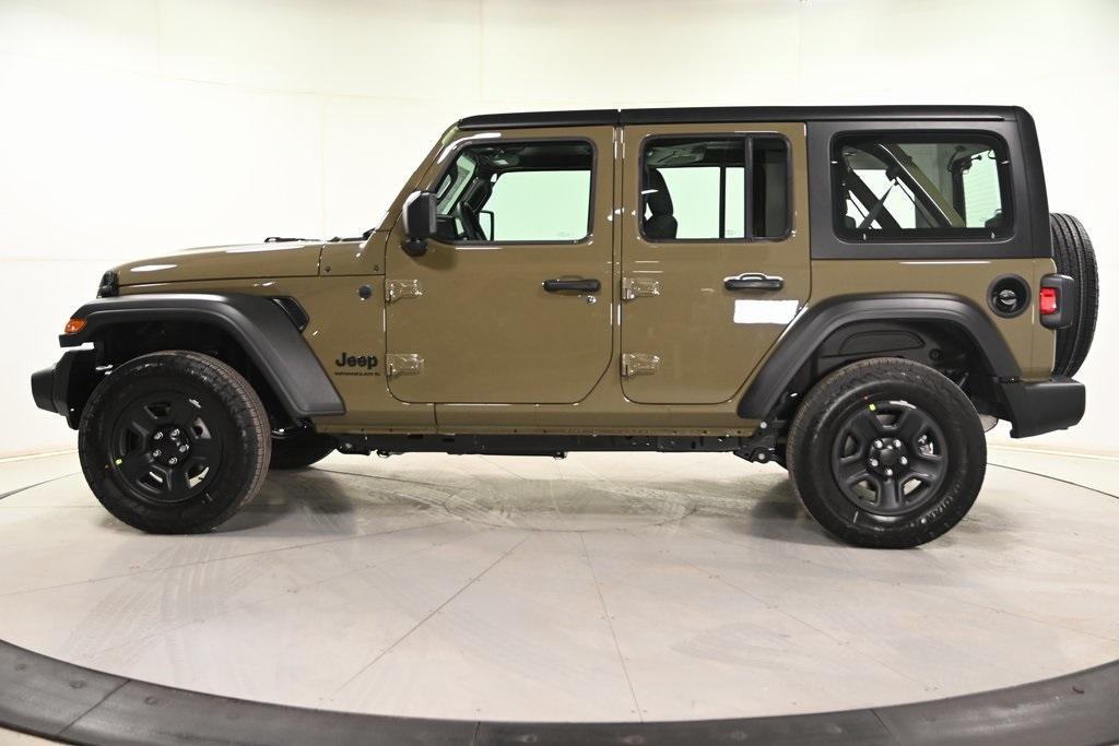 new 2025 Jeep Wrangler car, priced at $41,867