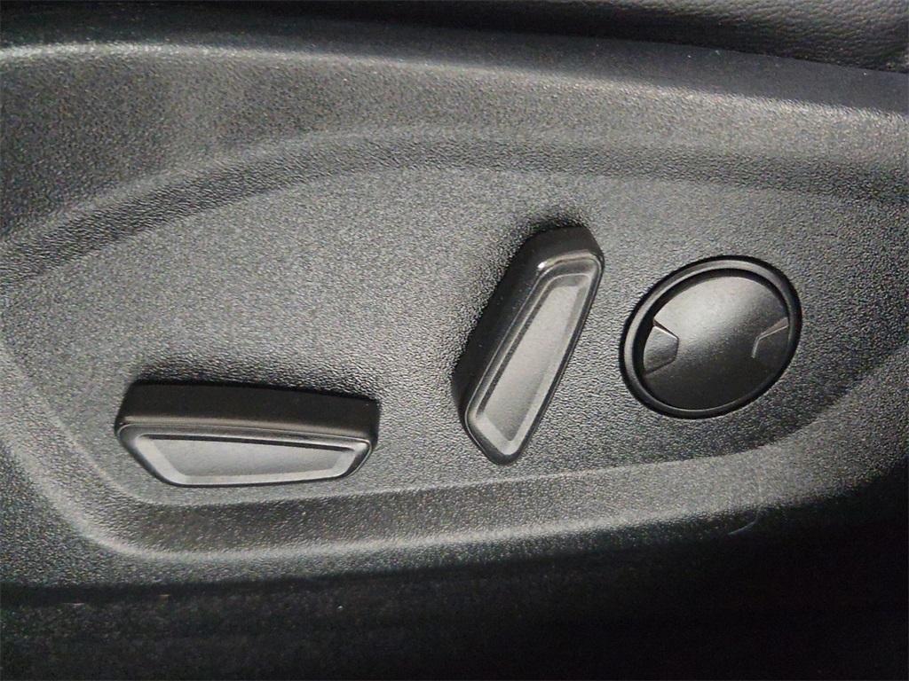 used 2021 Ford Edge car, priced at $24,600