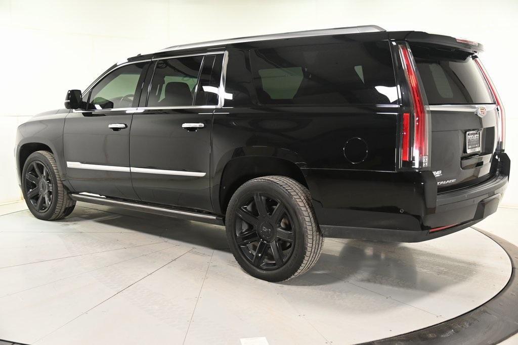 used 2020 Cadillac Escalade ESV car, priced at $39,451