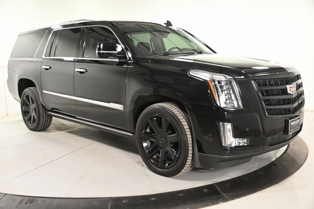 used 2020 Cadillac Escalade ESV car, priced at $39,451