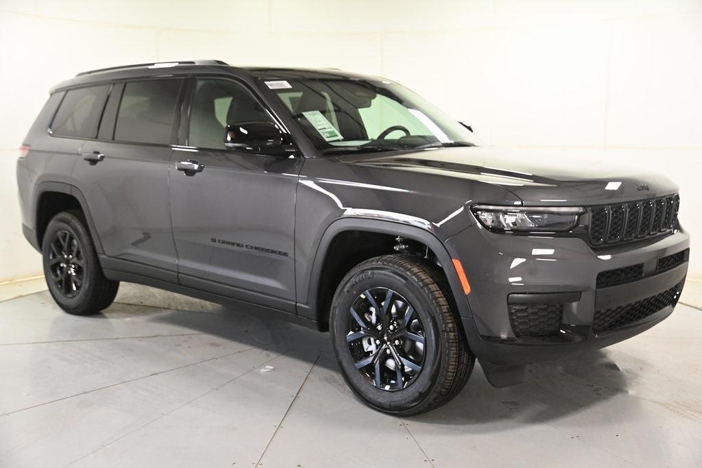 new 2025 Jeep Grand Cherokee L car