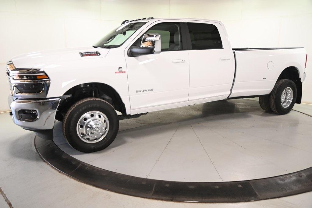 new 2025 Ram 3500 car, priced at $79,635