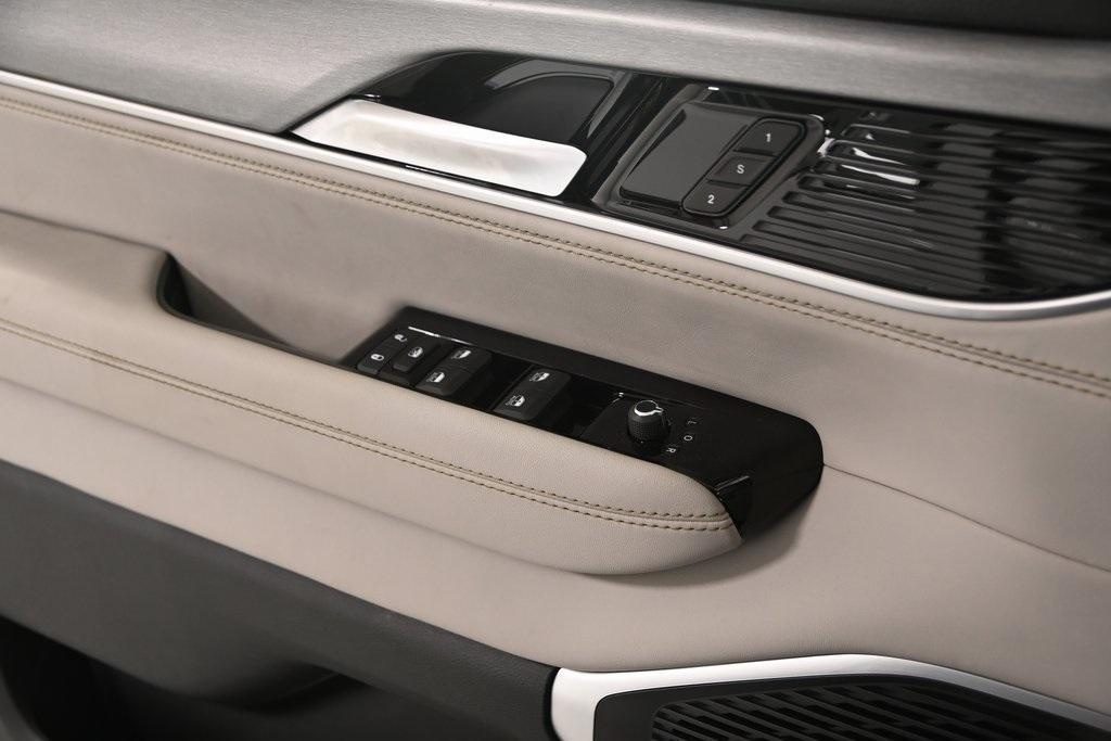 new 2025 Jeep Wagoneer car