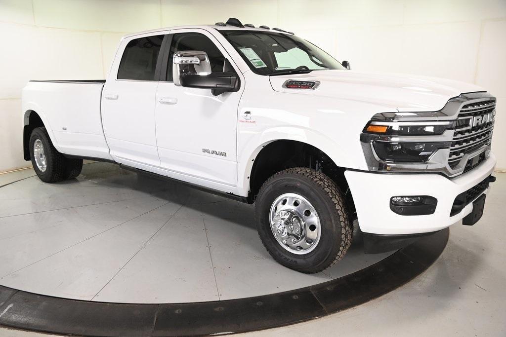 new 2025 Ram 3500 car, priced at $98,565