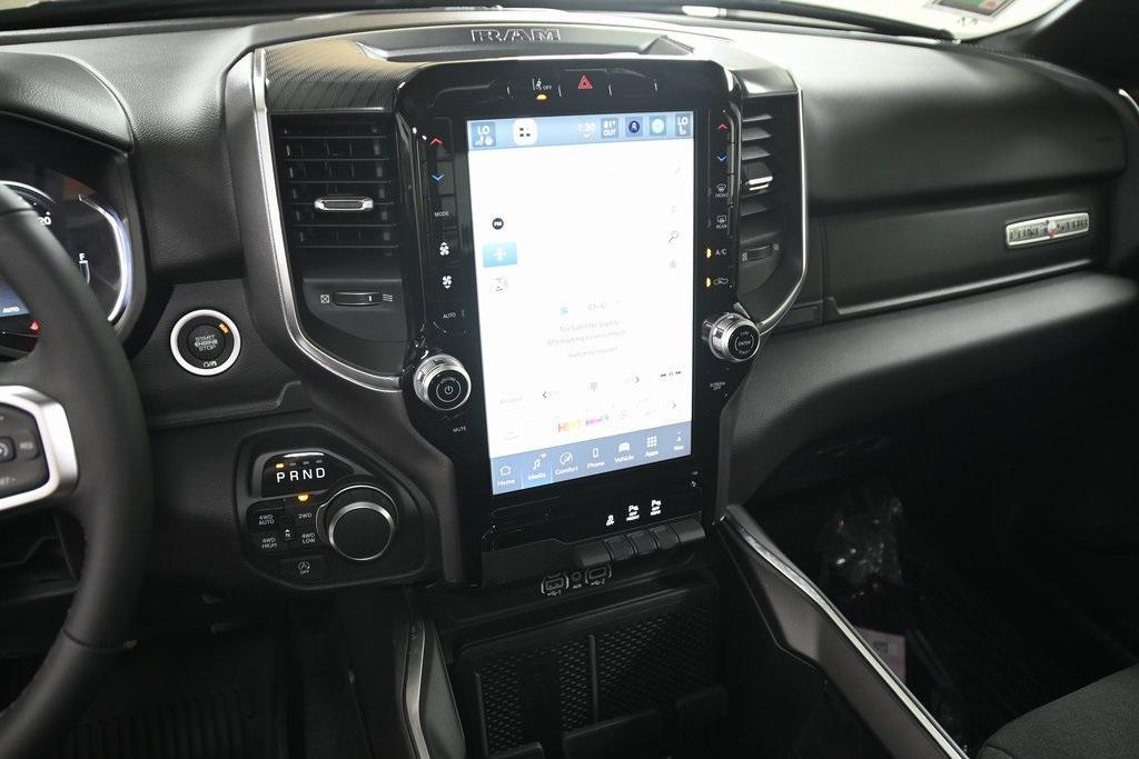 new 2025 Ram 1500 car, priced at $52,432
