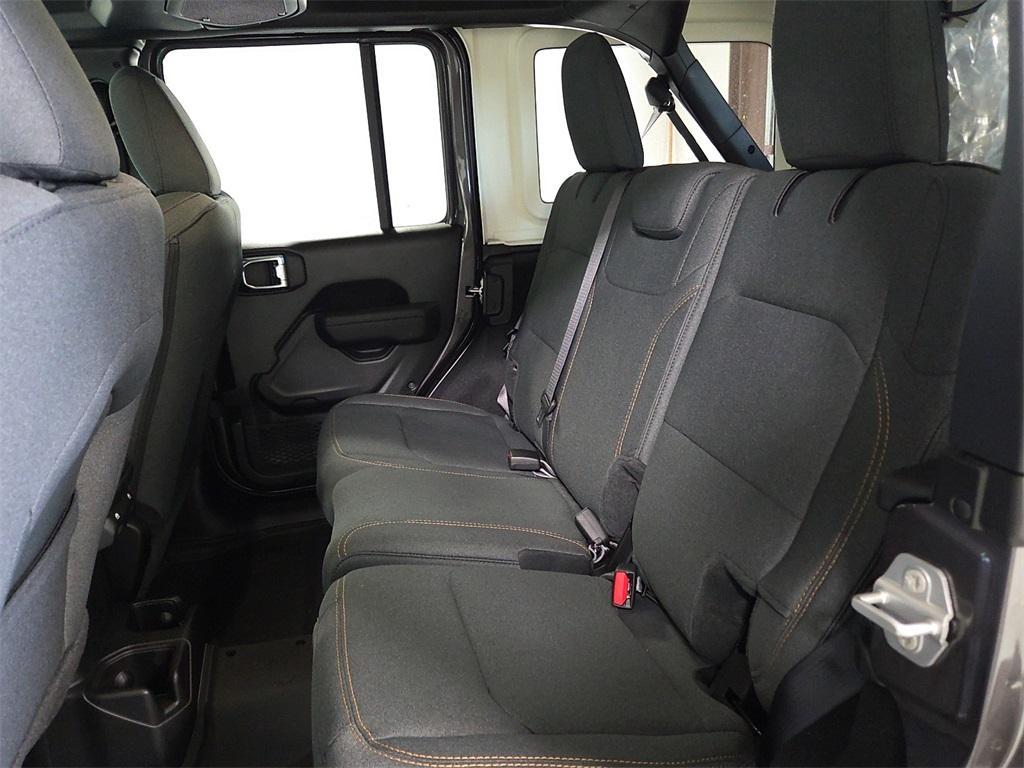 new 2025 Jeep Wrangler car, priced at $47,064