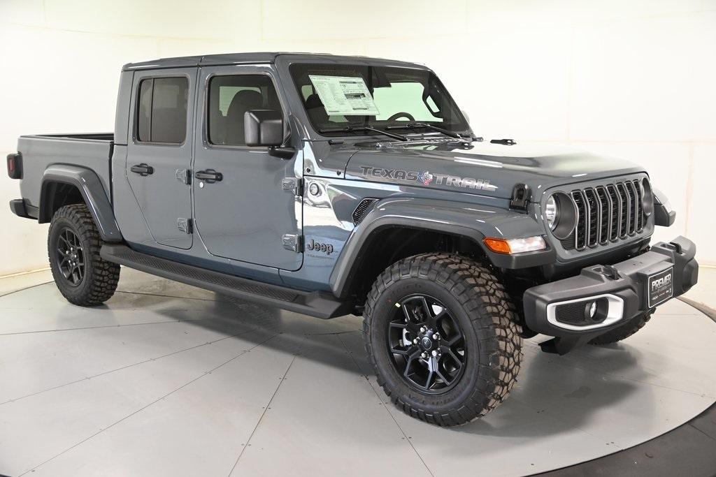 new 2025 Jeep Gladiator car