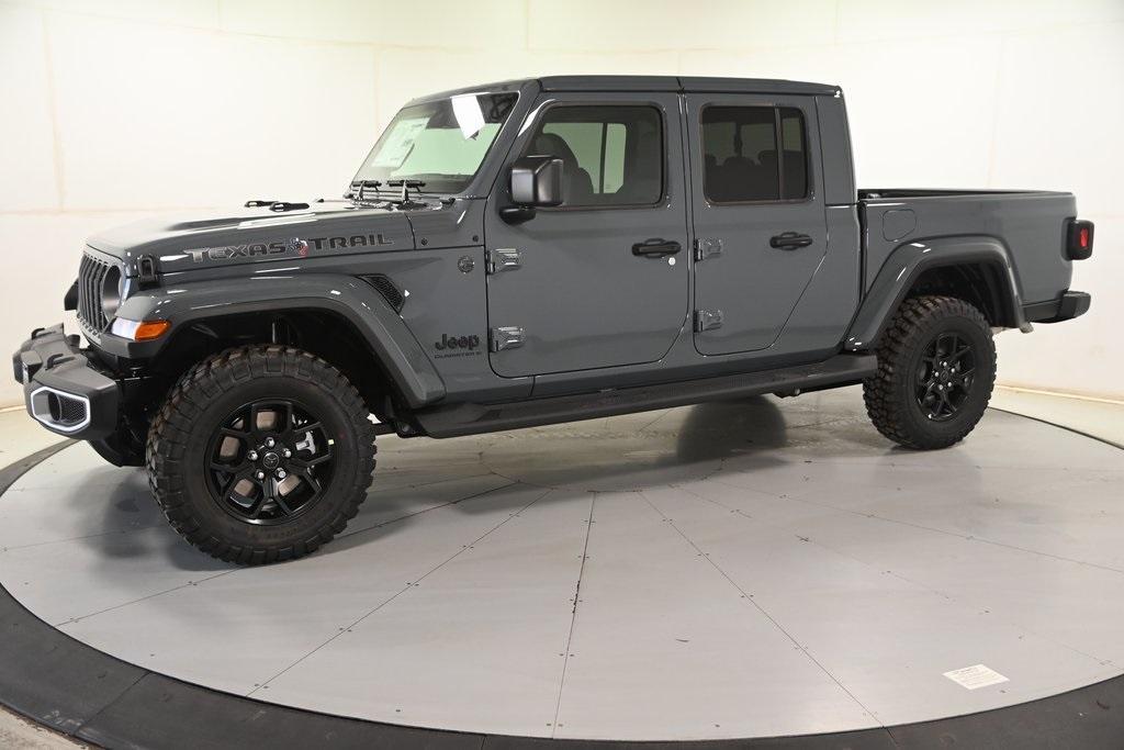 new 2025 Jeep Gladiator car
