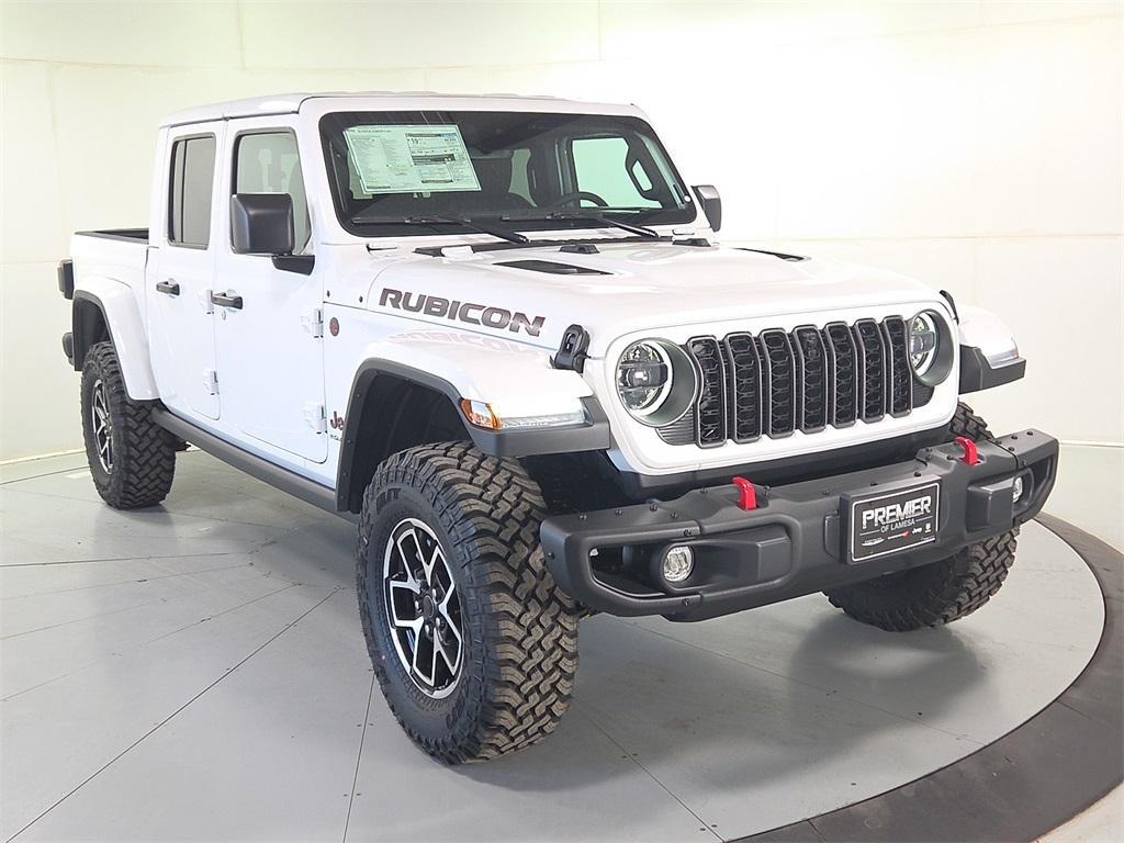 new 2025 Jeep Gladiator car, priced at $56,304