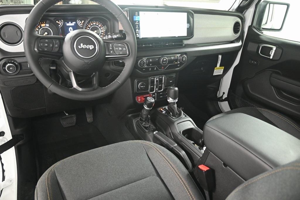 new 2025 Jeep Wrangler car, priced at $47,495