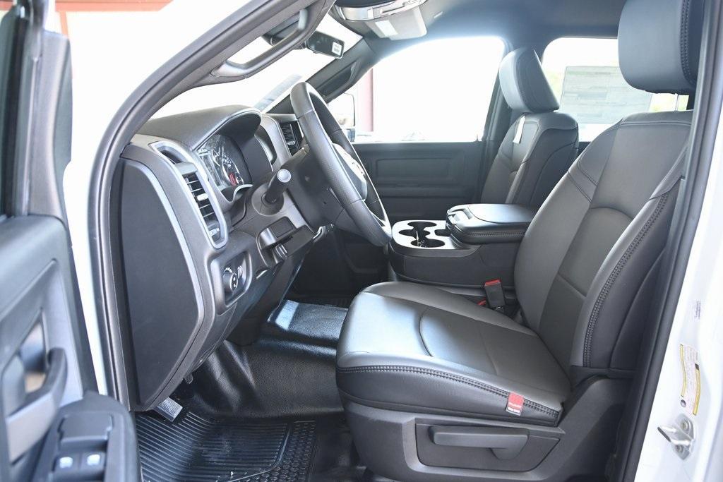 new 2025 Ram 2500 car, priced at $62,630