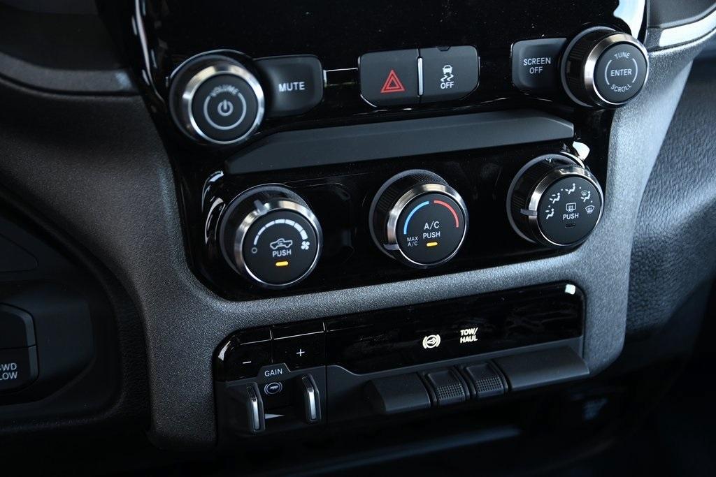 new 2025 Ram 2500 car, priced at $62,630