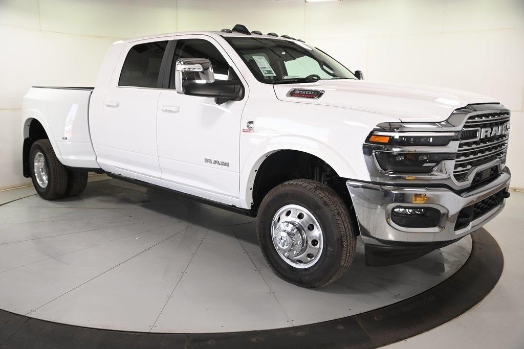 new 2025 Ram 3500 car, priced at $96,635