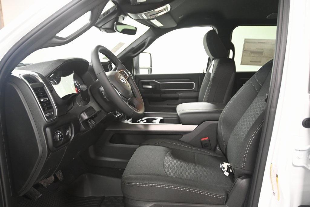new 2025 Ram 2500 car
