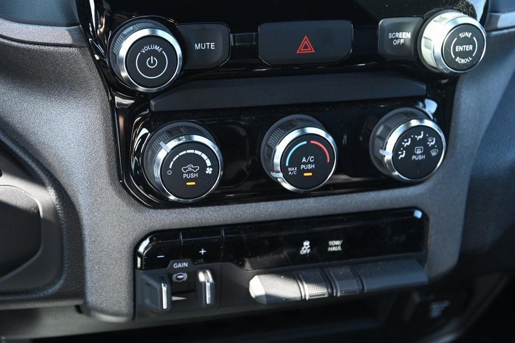 new 2025 Ram 2500 car