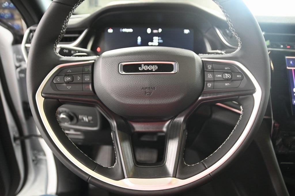 new 2025 Jeep Grand Cherokee L car, priced at $43,477
