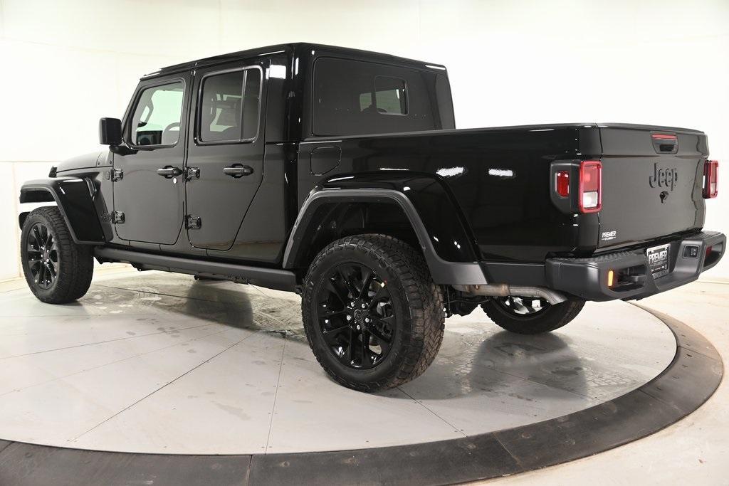 new 2025 Jeep Gladiator car, priced at $42,385