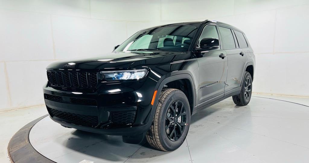 new 2025 Jeep Grand Cherokee L car, priced at $44,072