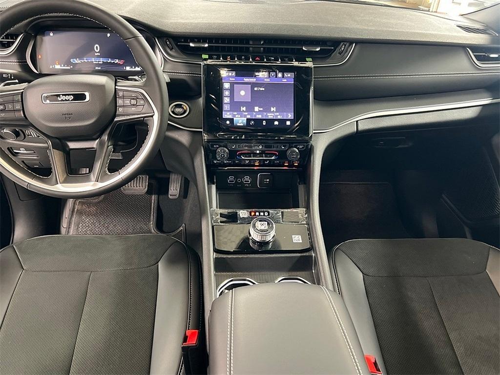 new 2025 Jeep Grand Cherokee L car, priced at $46,230