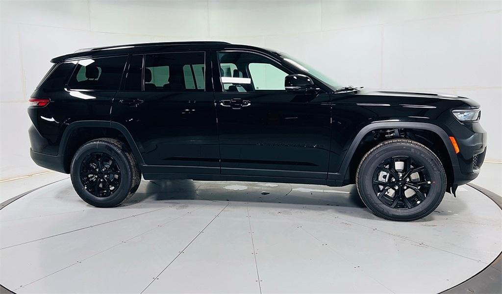 new 2025 Jeep Grand Cherokee L car, priced at $46,230