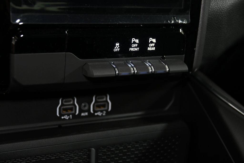new 2025 Ram 1500 car, priced at $53,122