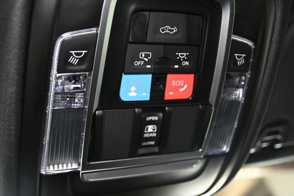 new 2025 Ram 1500 car, priced at $53,122