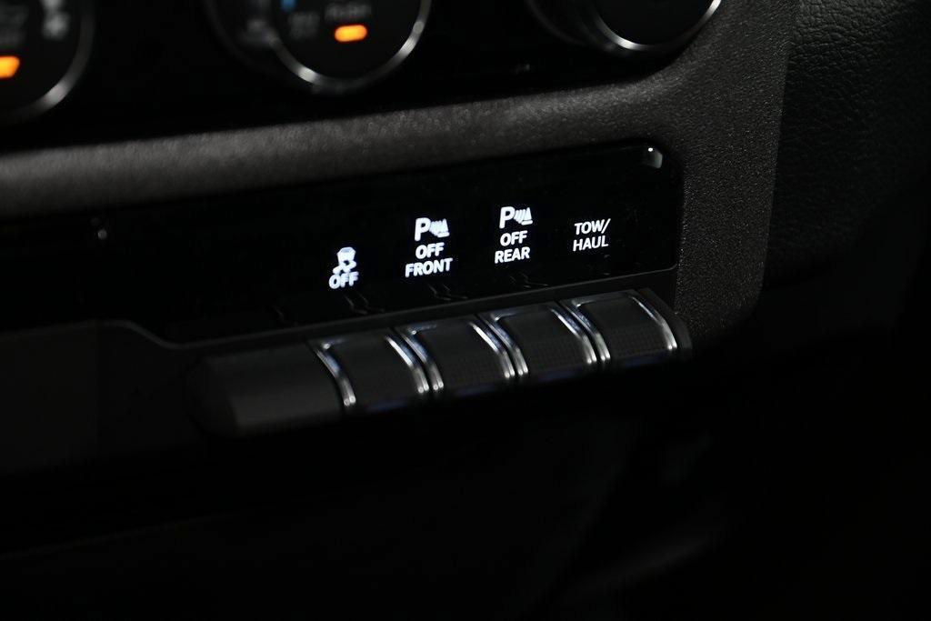 new 2025 Ram 1500 car
