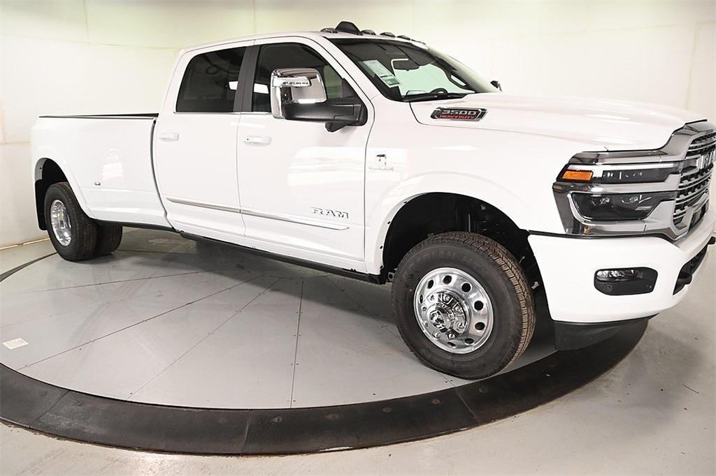 new 2025 Ram 3500 car, priced at $95,220