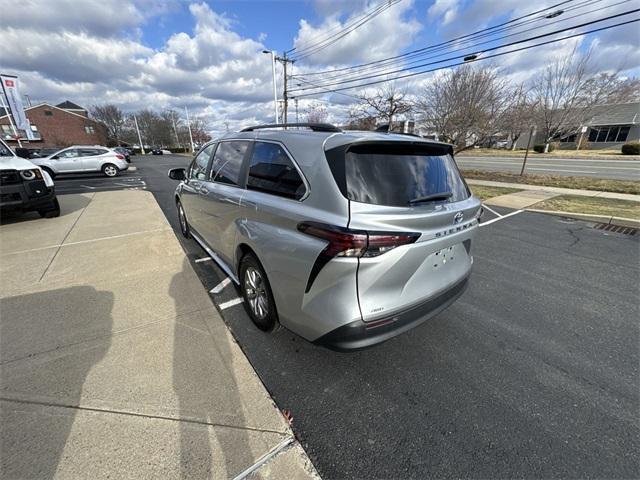 used 2023 Toyota Sienna car, priced at $46,005