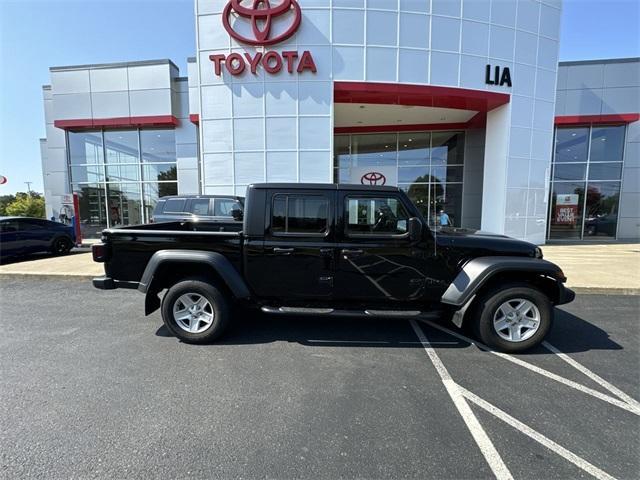 used 2020 Jeep Gladiator car, priced at $29,327