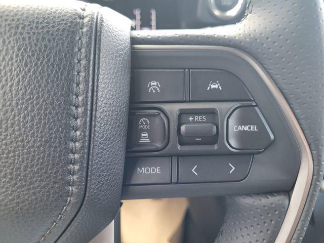 new 2025 Toyota 4Runner car, priced at $45,678