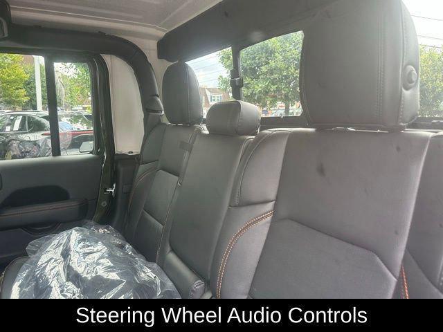 used 2022 Jeep Gladiator car, priced at $35,808