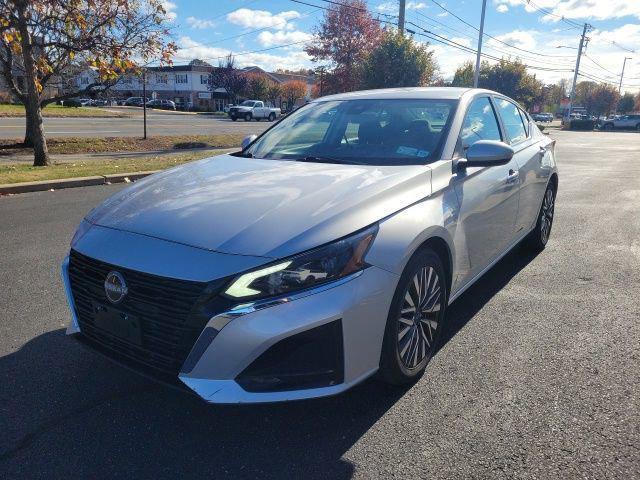 used 2023 Nissan Altima car, priced at $18,787