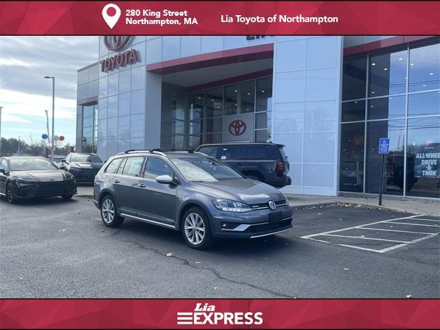 used 2019 Volkswagen Golf Alltrack car, priced at $23,312