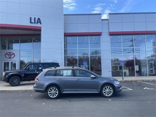 used 2019 Volkswagen Golf Alltrack car, priced at $23,312