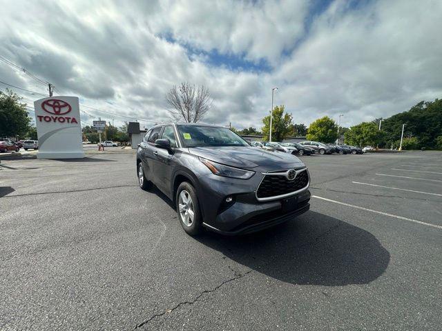 used 2024 Toyota Highlander car, priced at $37,745