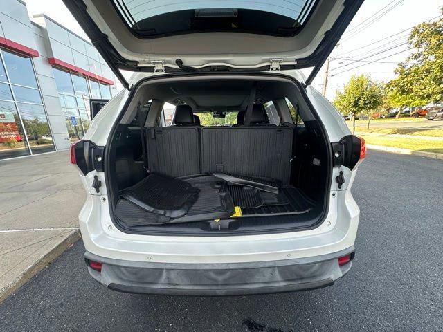 used 2019 Toyota Highlander Hybrid car, priced at $33,787