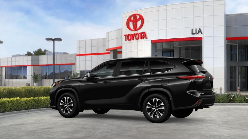 new 2026 Toyota Highlander car, priced at $47,288