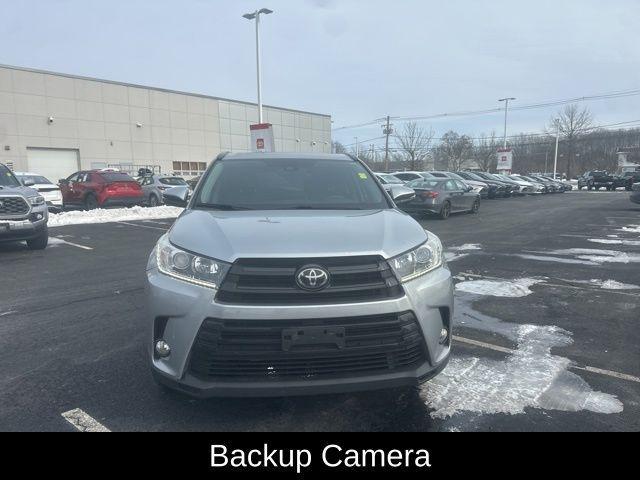 used 2018 Toyota Highlander car, priced at $23,699