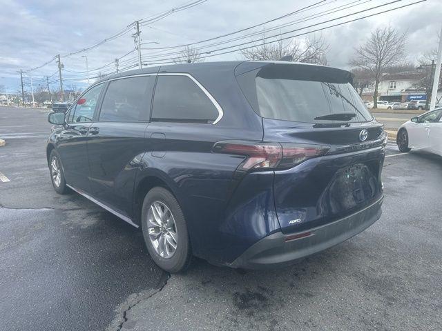 used 2024 Toyota Sienna car, priced at $42,922