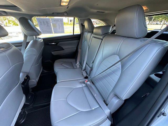 used 2022 Toyota Highlander car, priced at $35,455