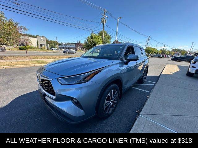 used 2022 Toyota Highlander car, priced at $35,455