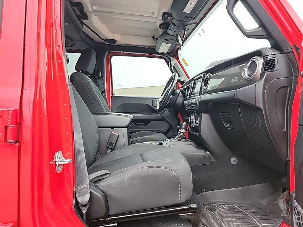 used 2018 Jeep Wrangler Unlimited car, priced at $26,495