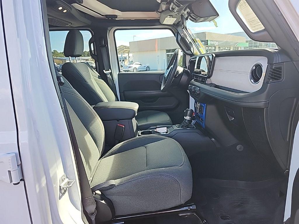 used 2024 Jeep Wrangler 4xe car, priced at $35,995