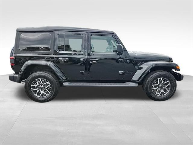 new 2025 Jeep Wrangler car, priced at $53,232
