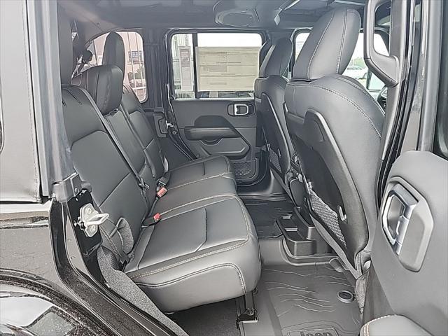 new 2025 Jeep Wrangler car, priced at $53,232
