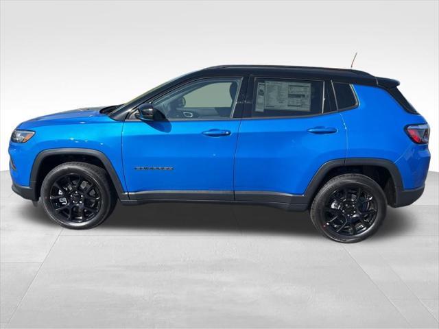 new 2024 Jeep Compass car, priced at $30,500