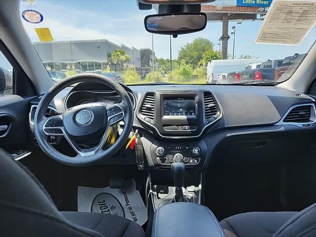 used 2021 Jeep Cherokee car, priced at $19,495